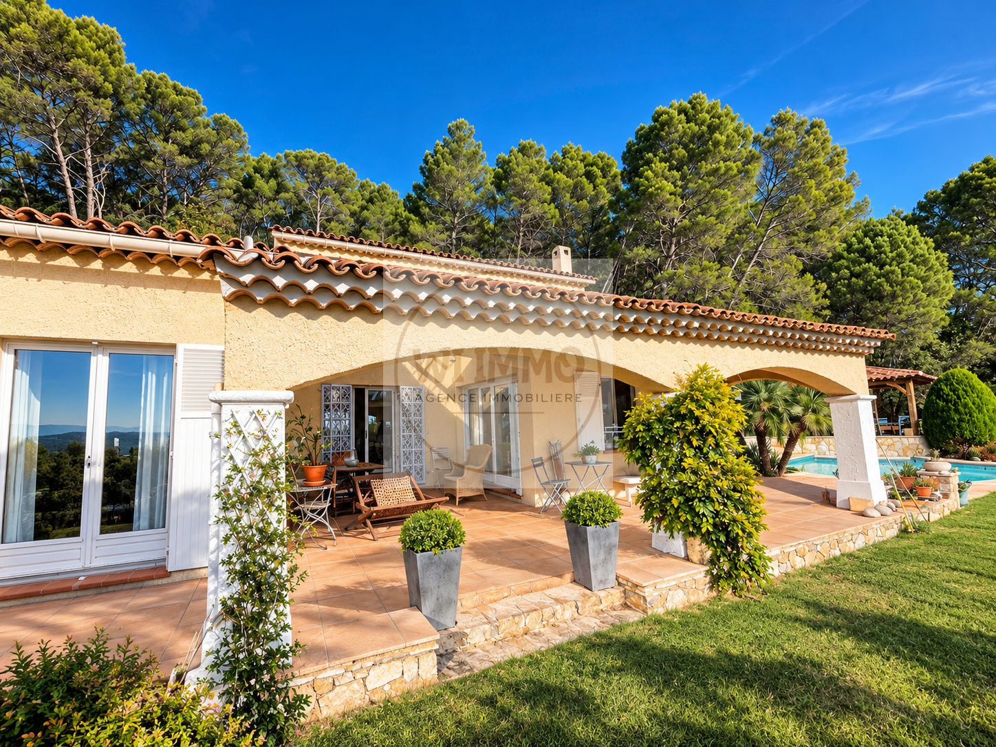 Maison à vendre à Lorgues, 200 m², 7 pièces – photo 2 sur 20